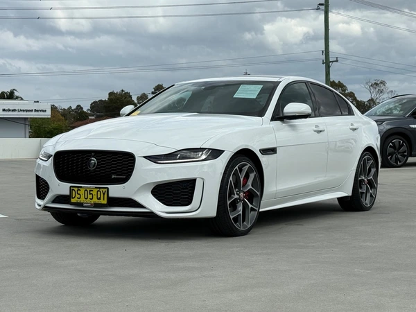 2021 Jaguar Xe P300 R-Dynamic SE Four Wheel Drive Automatic