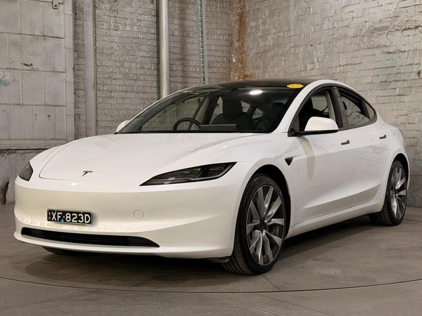 2025 Tesla Model 3 Rear-Wheel Drive Automatic Electric