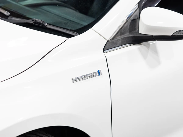 2017 Toyota Camry Altise Hybrid CVT FWD