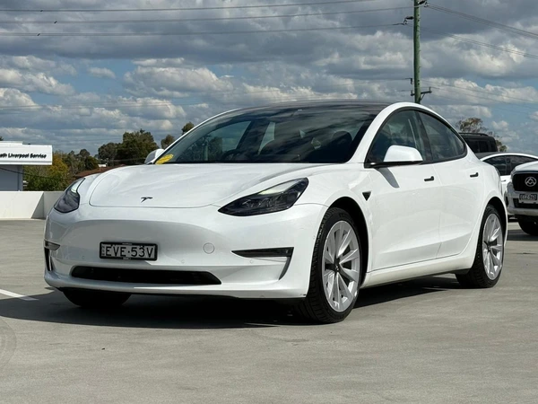 2022 Tesla Model 3 Long Range AWD Electric