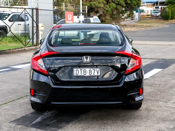 2017 Honda Civic VTi-S Automatic Petrol