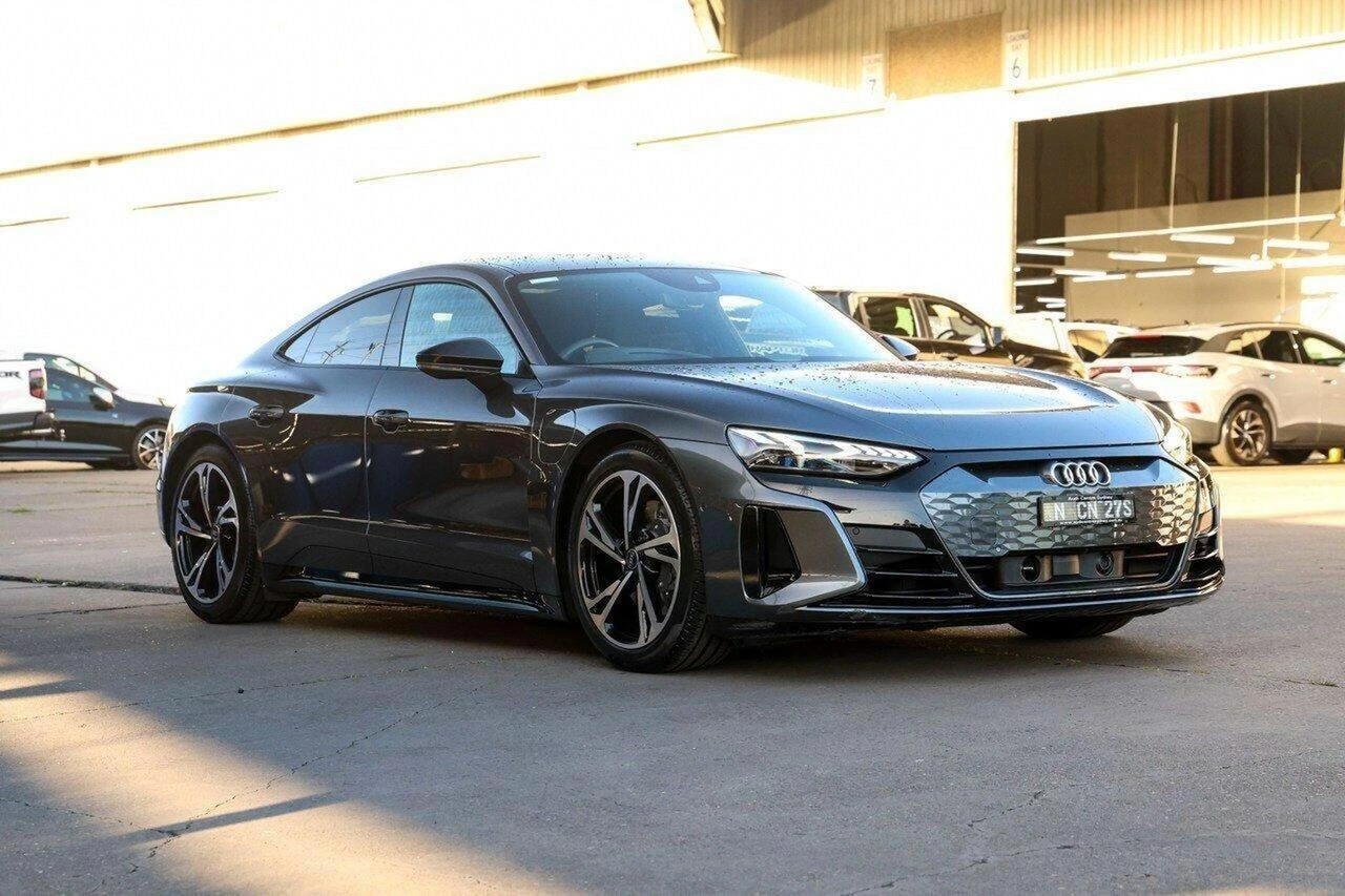 Sedan