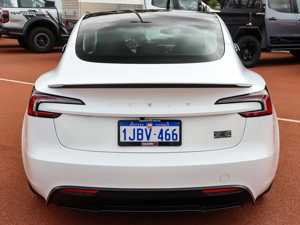 2025 Tesla Model 3 Performance AWD Electric