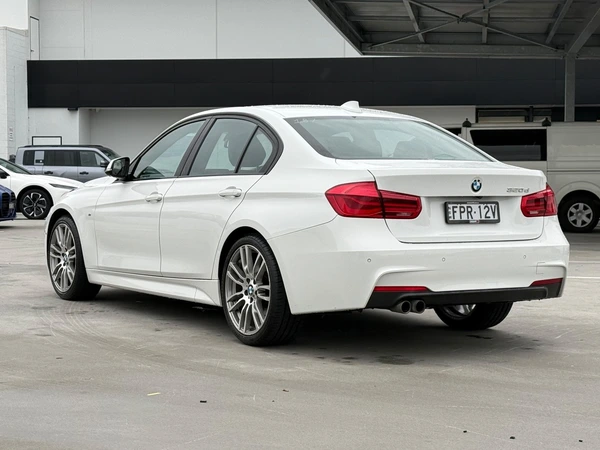 2017 BMW 3 Series 320d Sport Line Diesel Automatic RWD