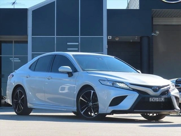 2020 Toyota Camry SX 3.5 L V6 Front Wheel Drive Automatic