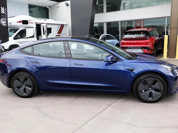2023 Tesla Model 3 Rear-Wheel Drive Electric Automatic
