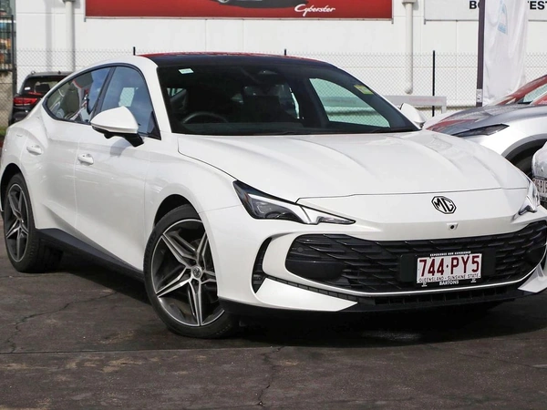 2026 MG MG7 Essence IP42 Automatic Hybrid
