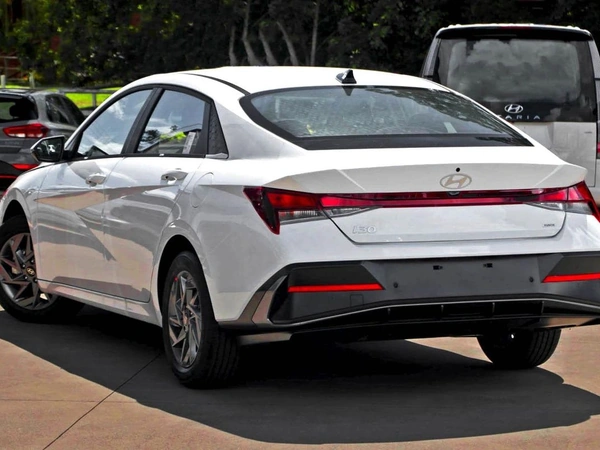 2026 Hyundai i30 Hybrid CN7.V4 2.0L CVT FWD Manual