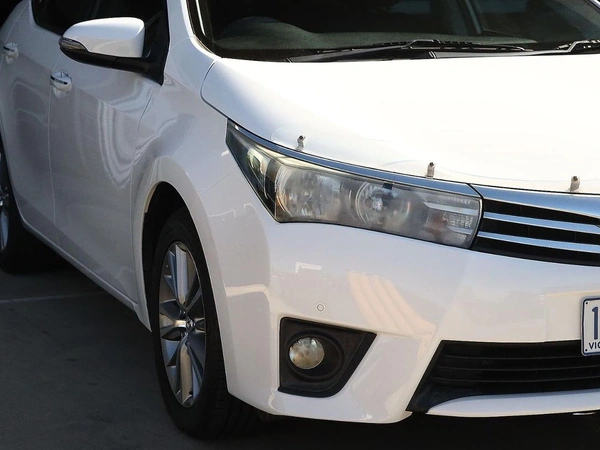 2014 Toyota Corolla SX Automatic Reversing Camera Bluetooth