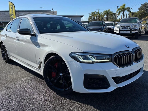 2021 BMW 5 Series M550i xDrive AWD Automatic