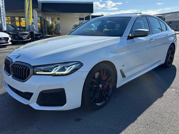 2021 BMW 5 Series M550i xDrive AWD Automatic