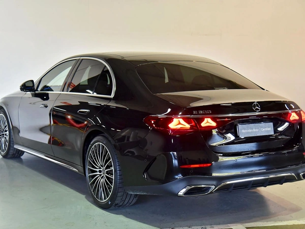2025 Mercedes-Benz E300 Rear Wheel Drive Sports Automatic