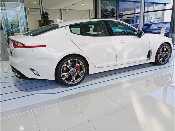 2018 Kia Stinger GT Automatic Rear Wheel Drive Leather Seats Sunroof