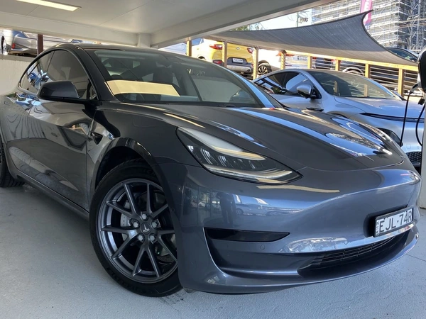 2020 Tesla Model 3 Standard Range Plus Rear Wheel Drive Automatic