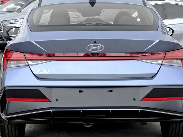 2026 Hyundai i30 Elite Auto Front Wheel Drive Constantly Variable Transmission