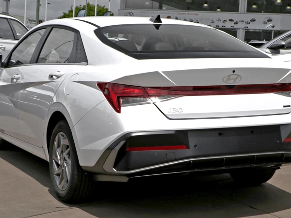 2026 Hyundai i30 Elite Hybrid Manual Front Wheel Drive