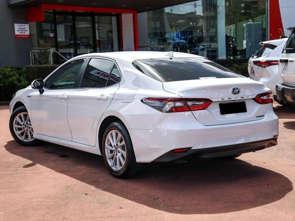 2022 Toyota Camry Ascent Hybrid Automatic FWD
