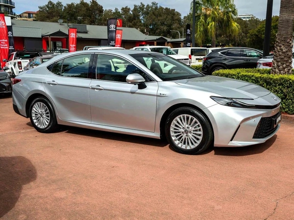 2024 Toyota Camry Ascent Hybrid Automatic