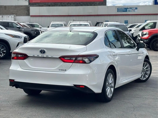 2024 Toyota Camry Ascent Hybrid Automatic